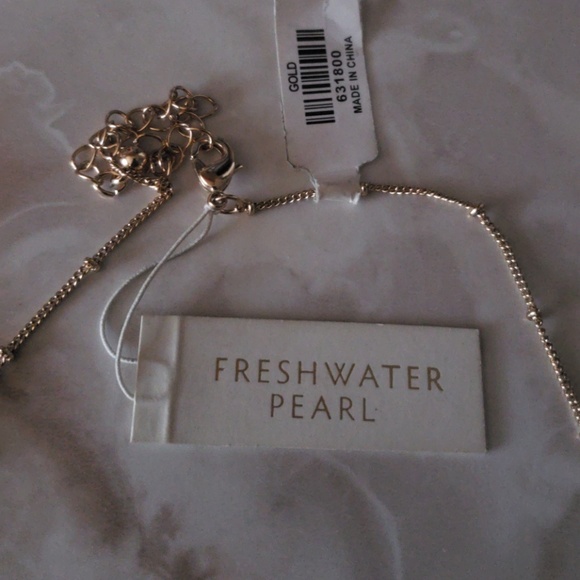 Gold freshwater pearl - Picture 3 of 3